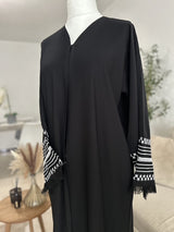 Abaya Signature noire brodée Qamira