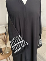 Abaya Signature noire brodée Qamira