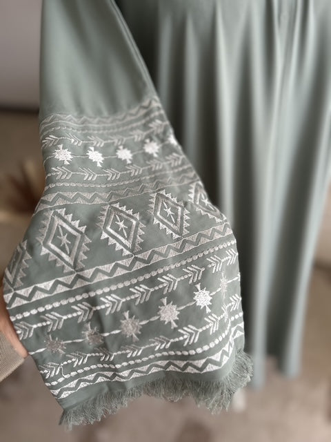 Abaya Signature vert d'eau Qamira
